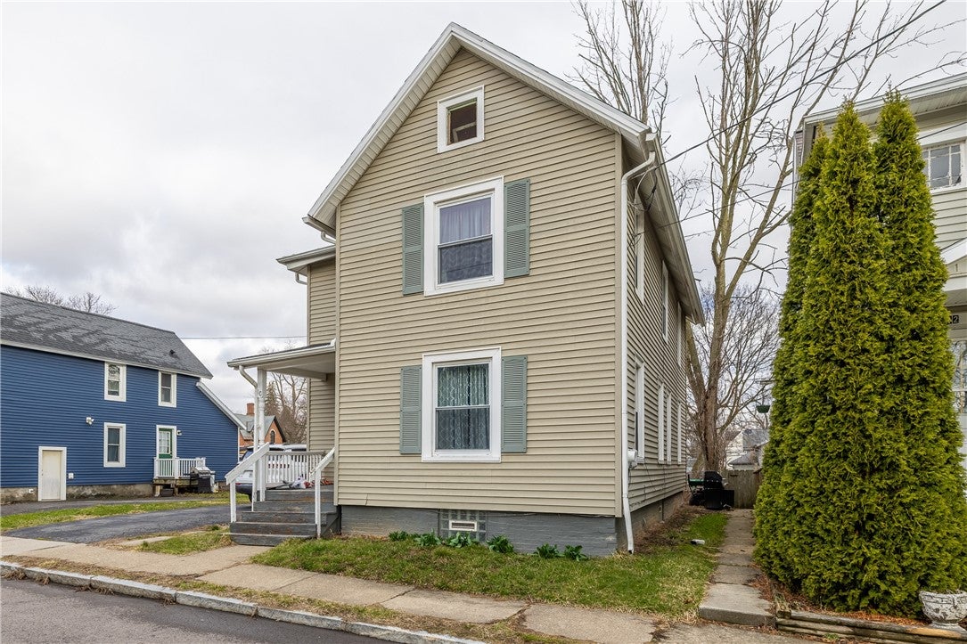 10 Worthington Avenue