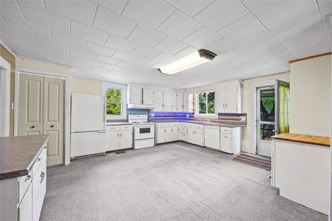 Tiny photo for 1040 Macedon Center Road, Perinton, NY 14450 (MLS # R1714918)