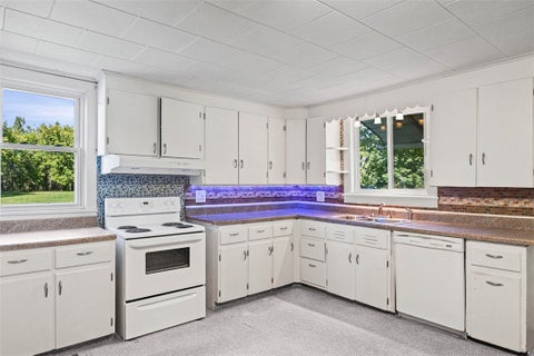 Tiny photo for 1040 Macedon Center Road, Perinton, NY 14450 (MLS # R1714918)