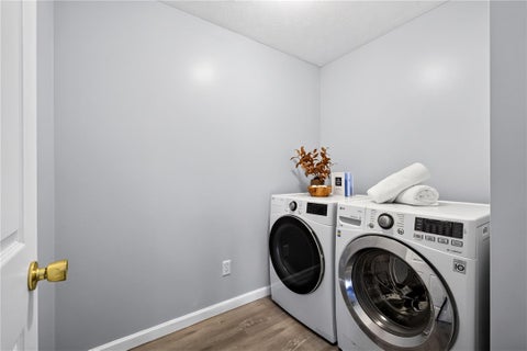 Tiny photo for 11 Westcombe Park, Henrietta, NY 14586 (MLS # R1720570)