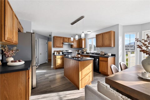 Tiny photo for 11 Westcombe Park, Henrietta, NY 14586 (MLS # R1720570)