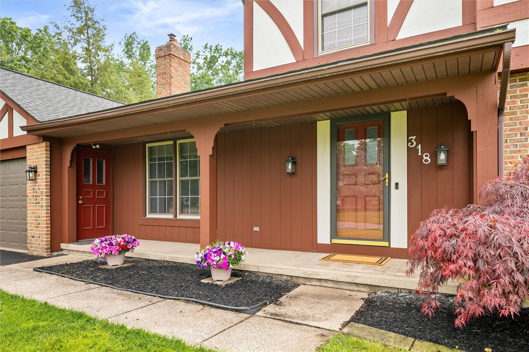 318 Applewood Drive