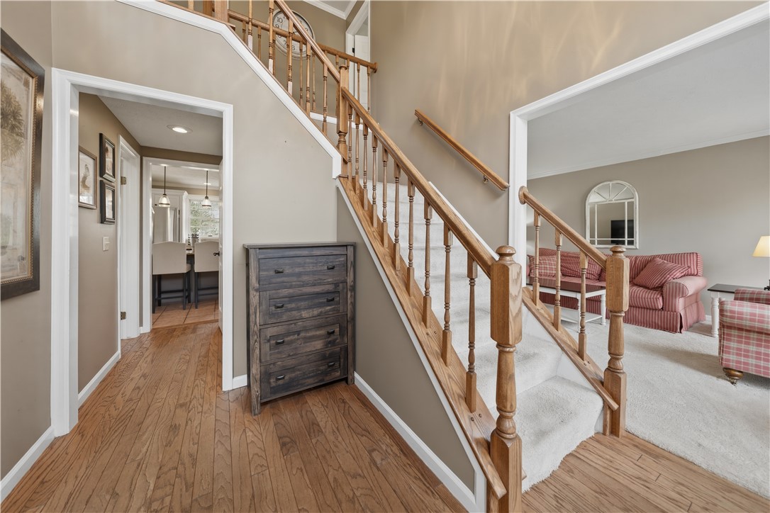 3460 Woodlands Circle