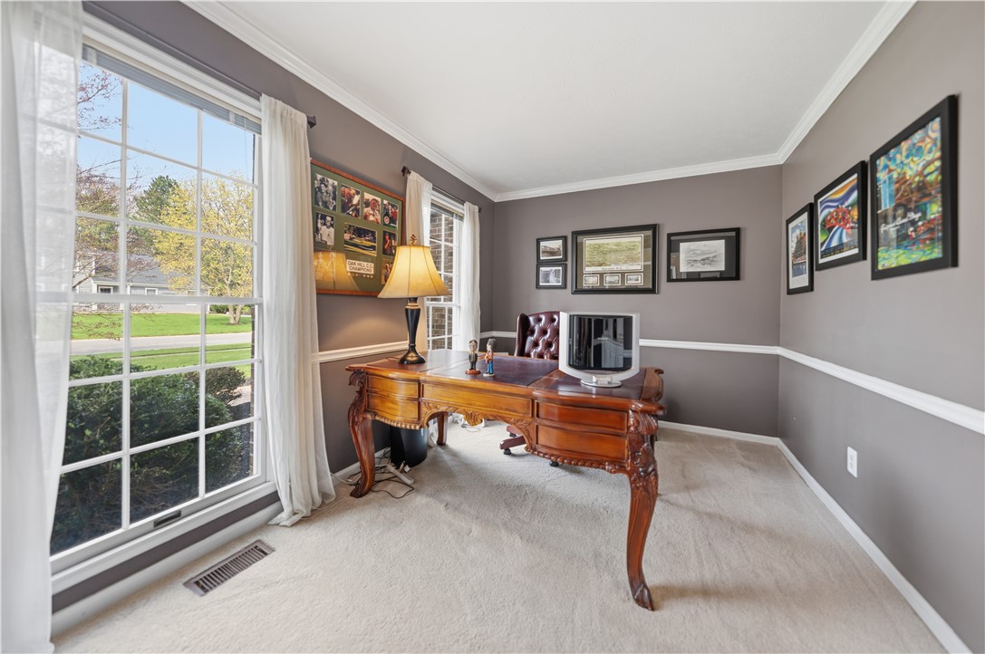 3460 Woodlands Circle