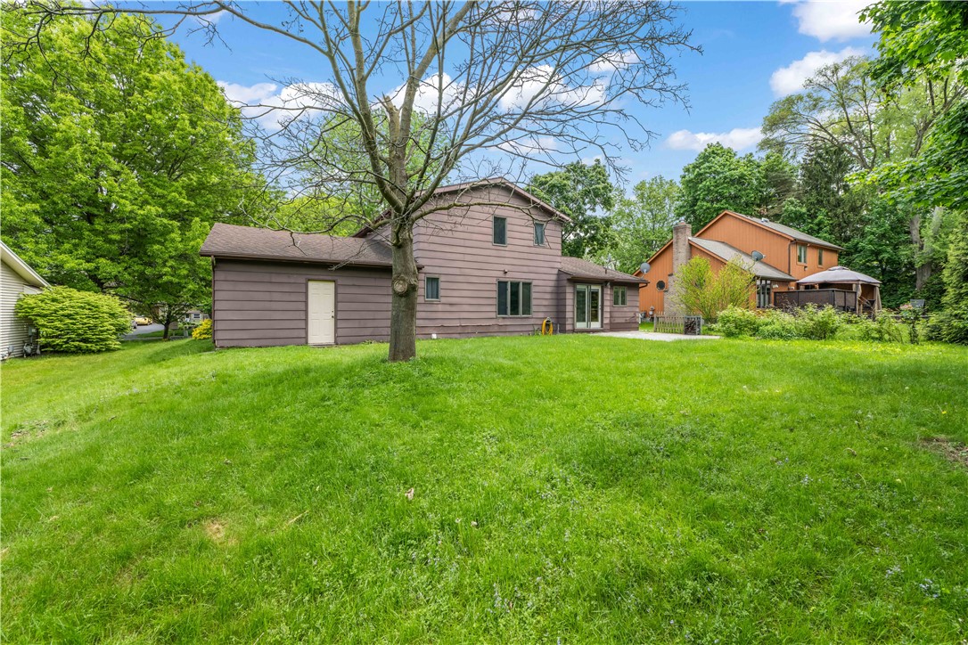 33 Wayne Drive, Greece, New York image 28