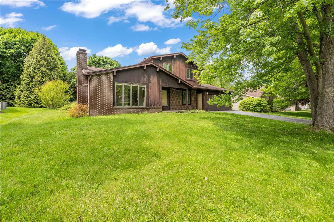33 Wayne Drive, Greece, New York image 3