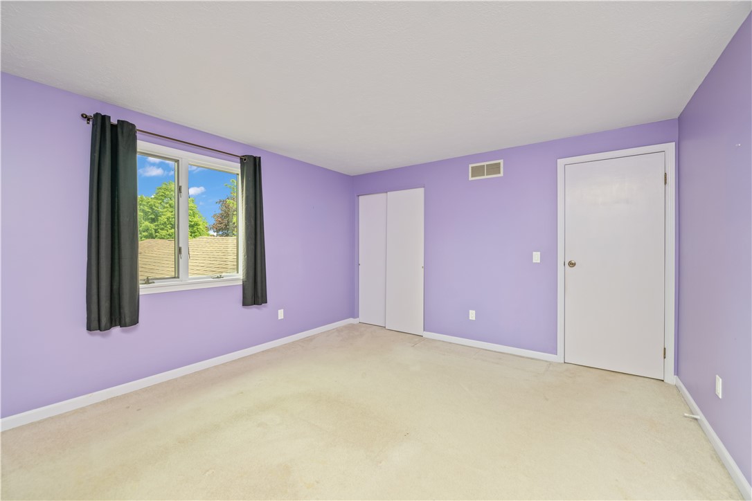 33 Wayne Drive, Greece, New York image 17