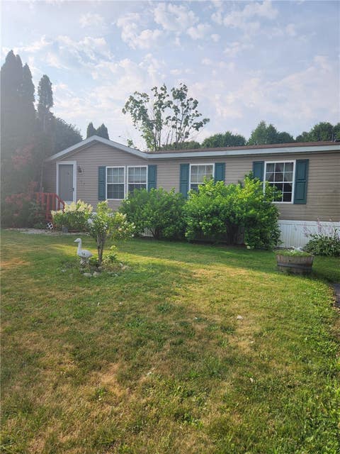 Mobile Home For Sale - 192 Spring Run<br/> Manchester, NY 14432