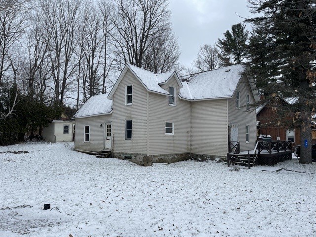 95 Wawbeek Avenue, Altamont, New York image 1