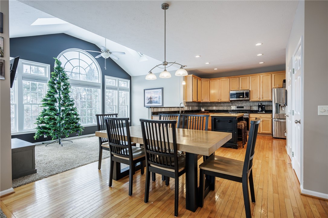 3233 White Pine Lane