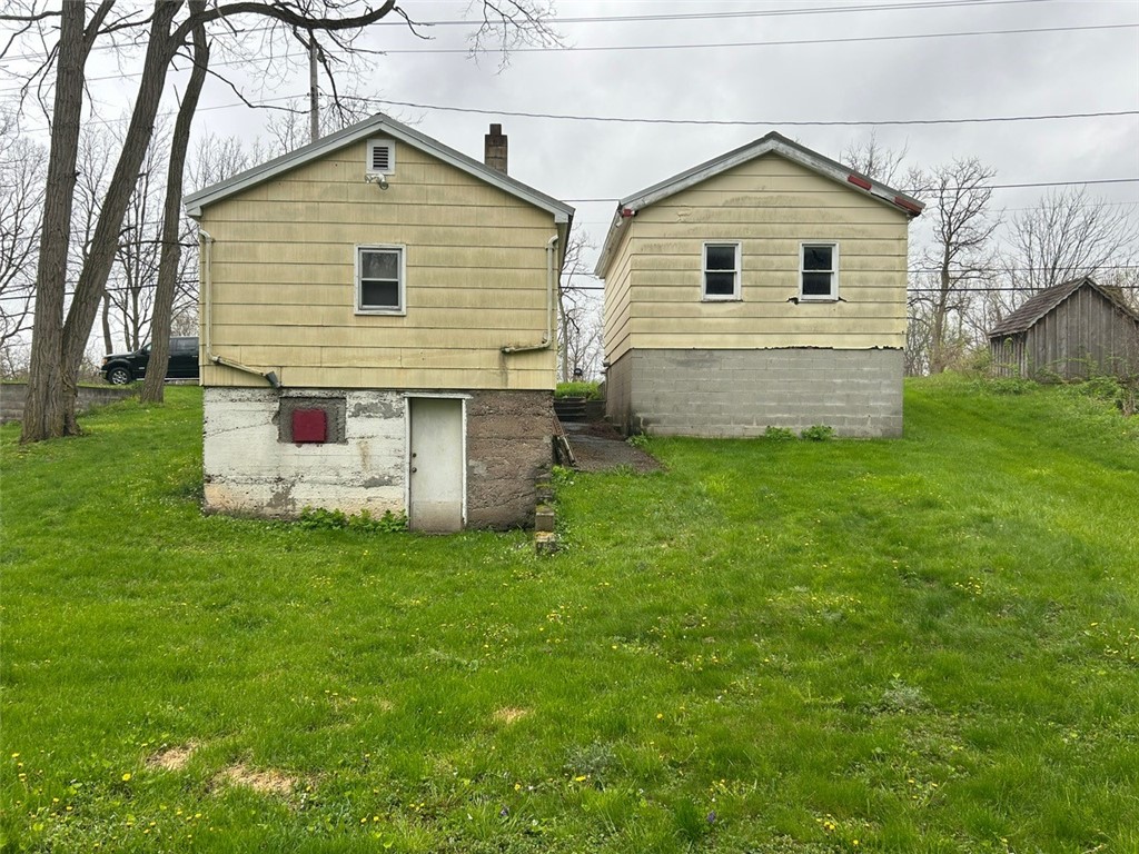 3565 N Creek Road