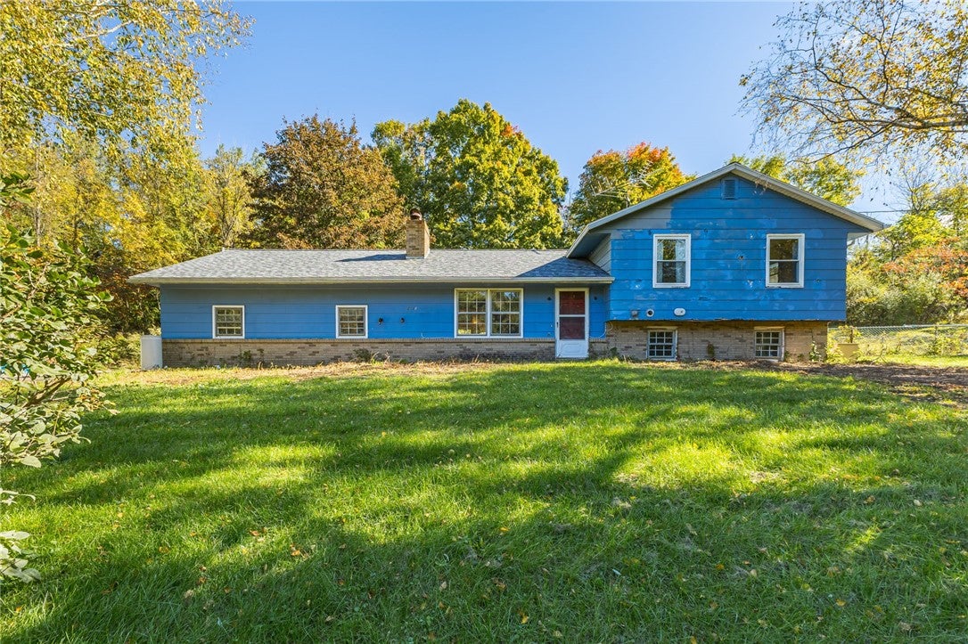 2114 Parker Rd