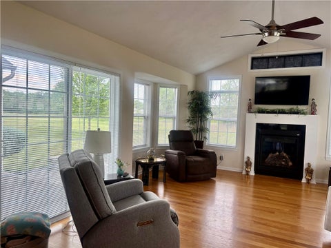 Tiny photo for 4 Cambridge Circle, Sennett, NY 13021 (MLS # R1682460)
