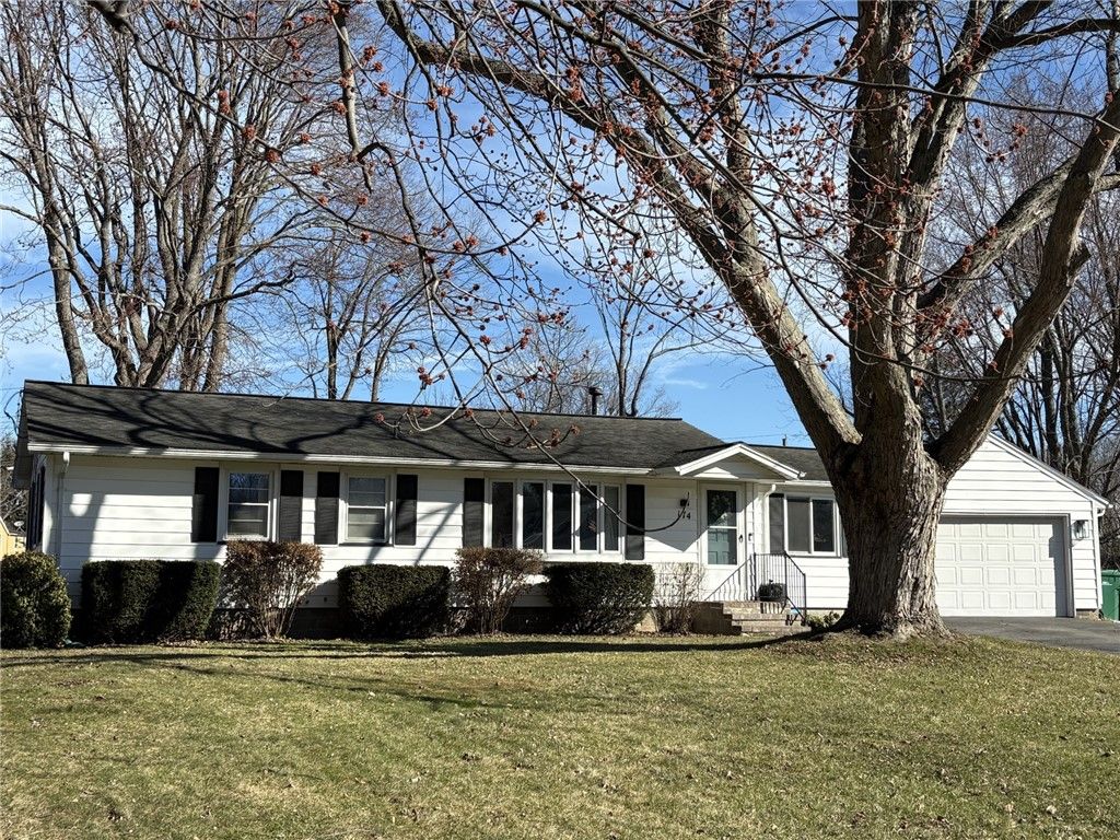 Photo of 174 Valiant Drive, Henrietta, NY 14623 (MLS # R1665695)