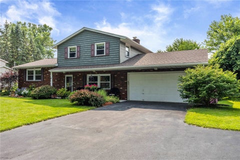 Tiny photo for 5 Omega Drive, Chili, NY 14624 (MLS # R1701846)
