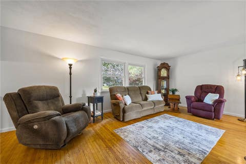 Tiny photo for 5 Omega Drive, Chili, NY 14624 (MLS # R1701846)