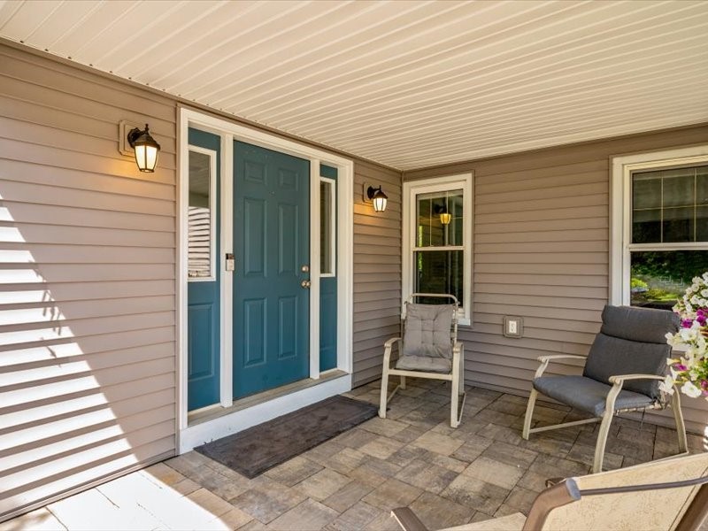 1363 Lake Road