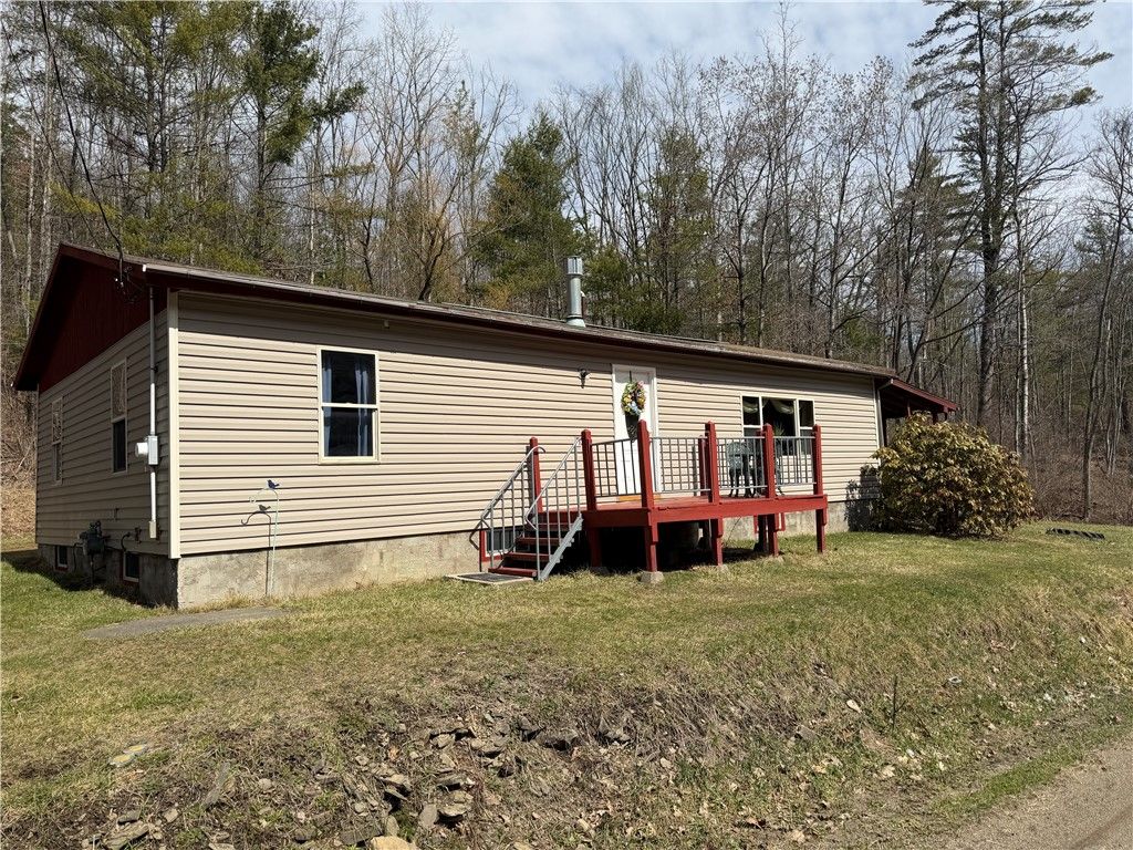 Photo of 2661 Bailey Creek Road, Corning, NY 14830 (MLS # R1669247)
