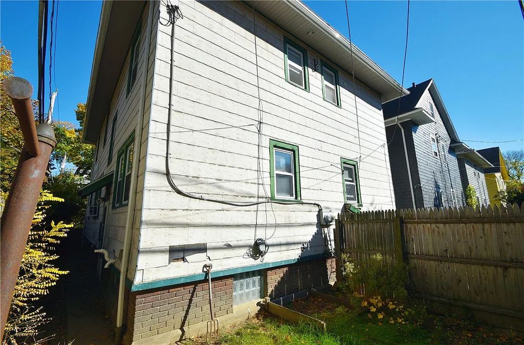 Photo of 61 Morningside Park Street Park, Rochester, NY 14607 (MLS # R1670961)