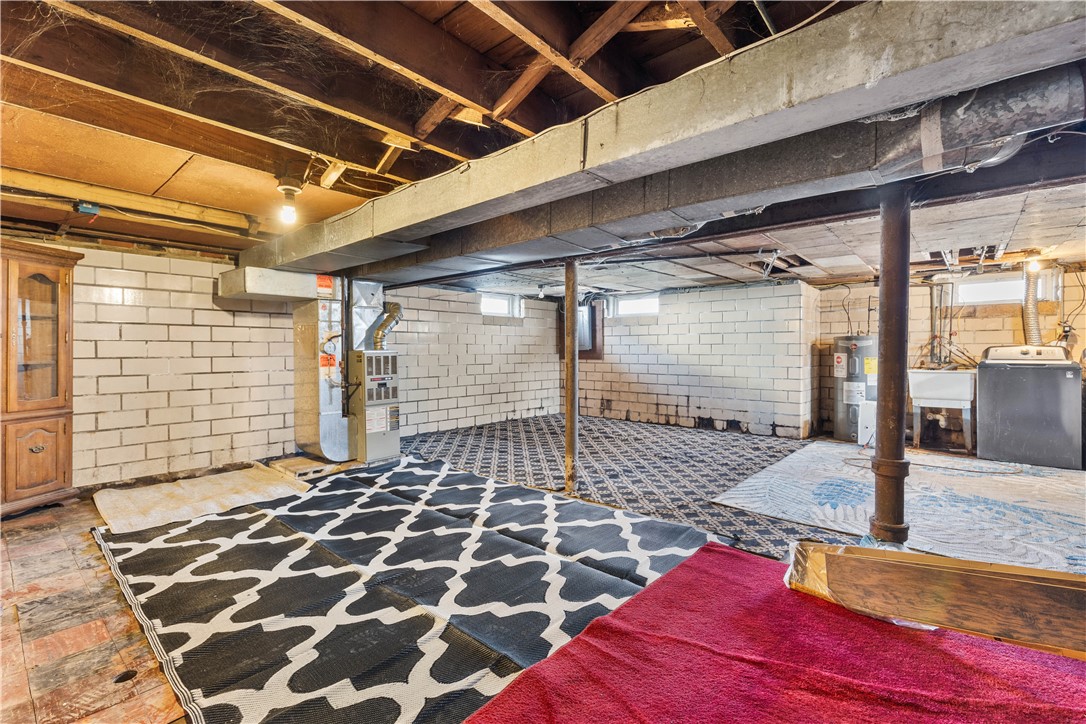 451 Hampton Boulevard, Greece, New York image 20