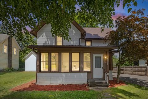 Homes For Sale - 6083 State Route 21<br/> Williamson, NY 14589