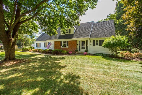Photo for 6 Arrowhead Road