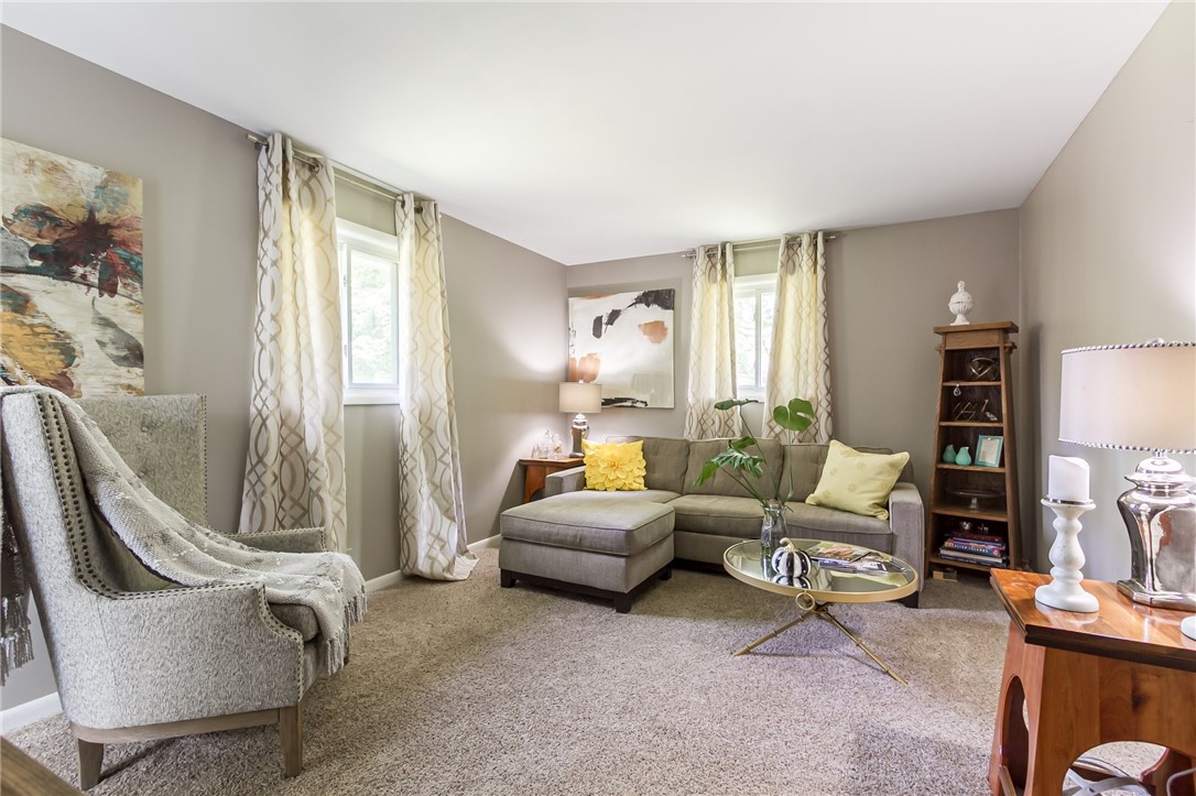 115 Bradford Road, Henrietta, New York image 16