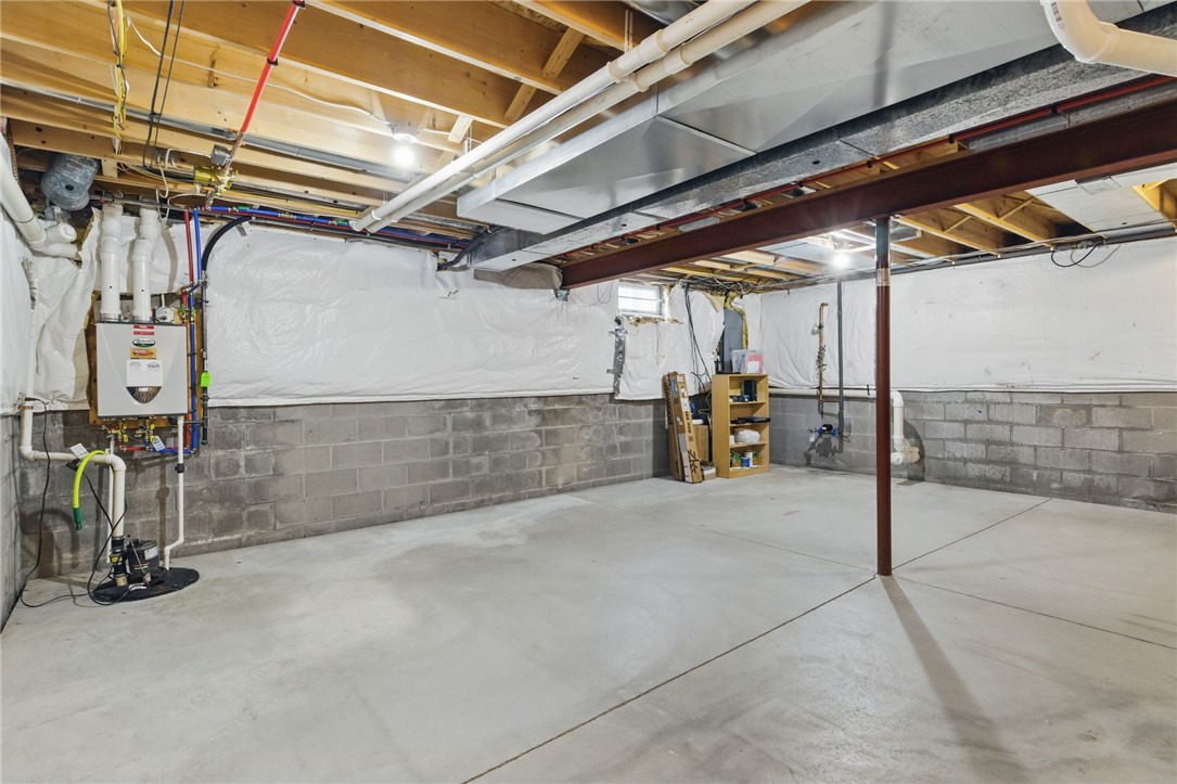 28 Parr Circle, Irondequoit, New York image 33