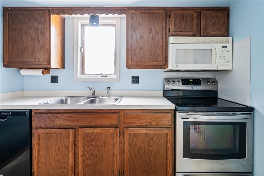 19 Reynolds Road, Webster, New York image 8