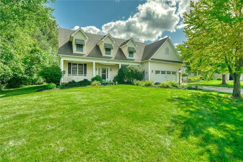 Homes For Sale - 36 Meadows End<br/> Penfield, NY 14580