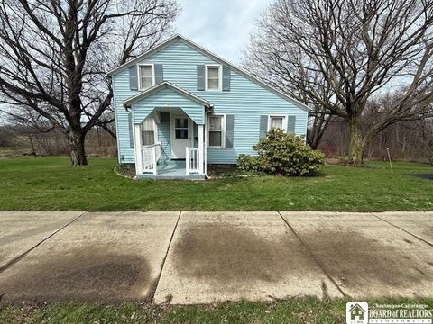 Homes For Sale - 345 E Main Street<br/> Chautauqua County, Westfield, NY 14787