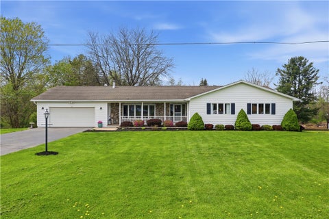 Homes For Sale - 777 Erie Street Road<br/> Macedon, NY 14502