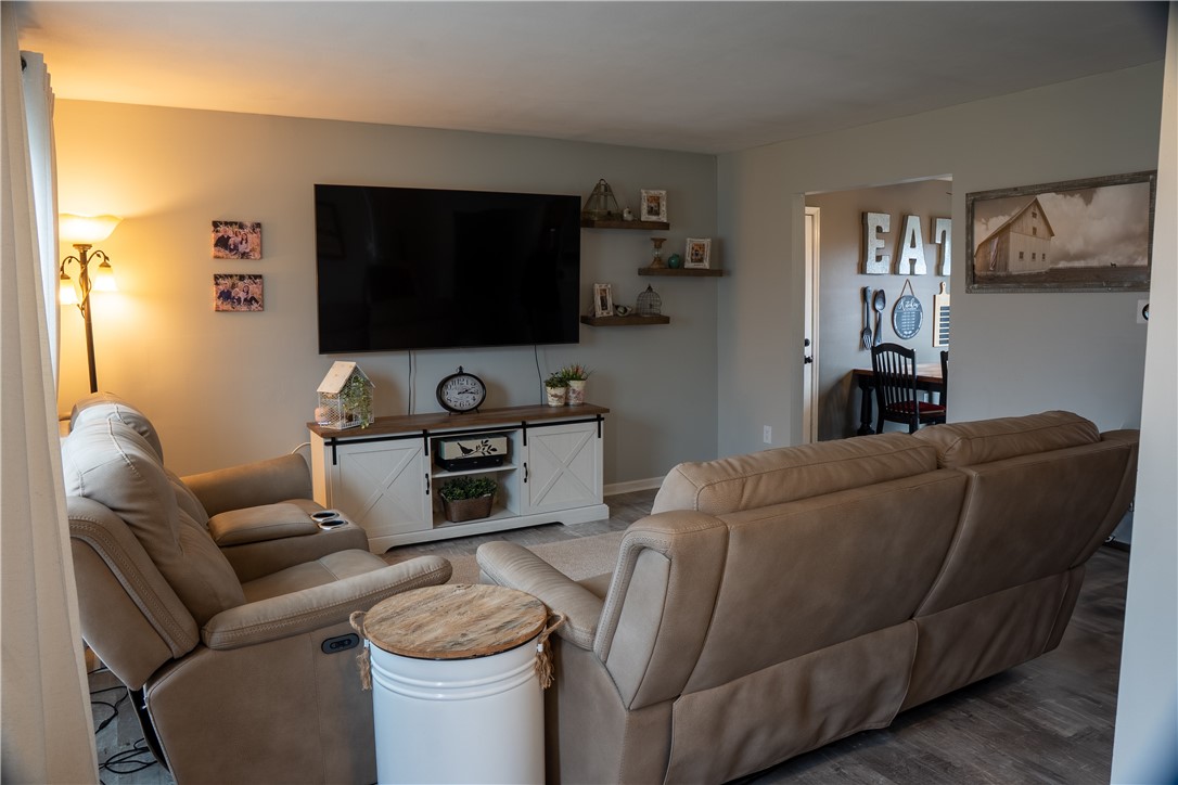 9477 Lismare Lane, Cicero, New York image 7
