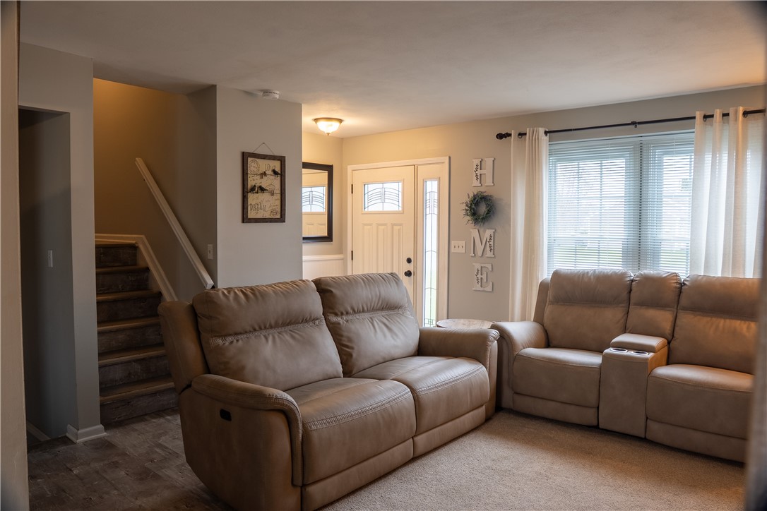 9477 Lismare Lane, Cicero, New York image 8