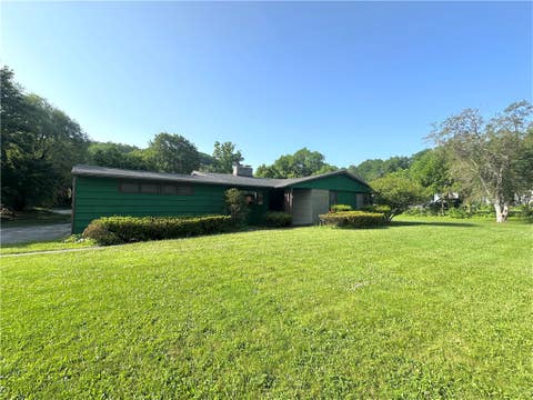 Homes For Sale - 8 Cohocton Street<br/> Naples, NY 14512