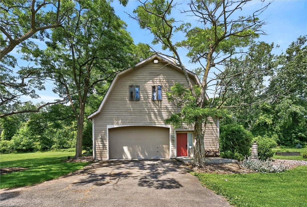 1880 Lake Road