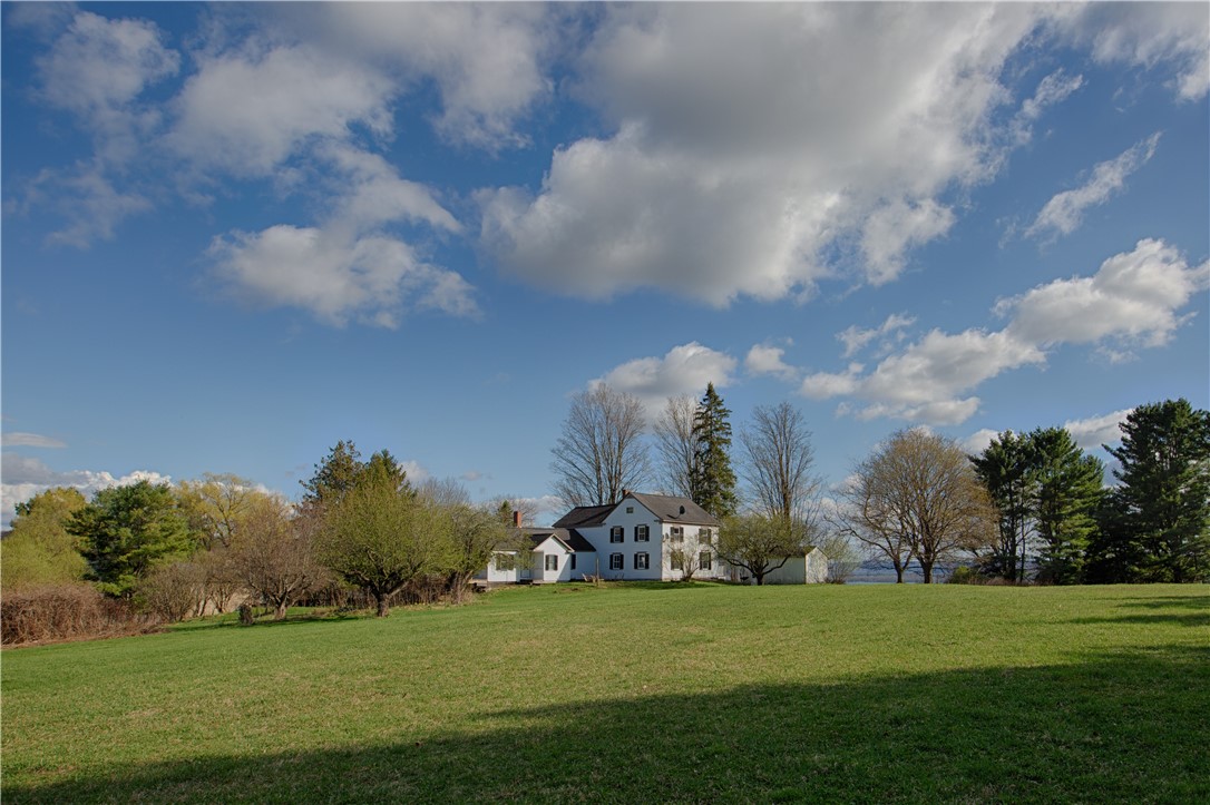 217 walters way