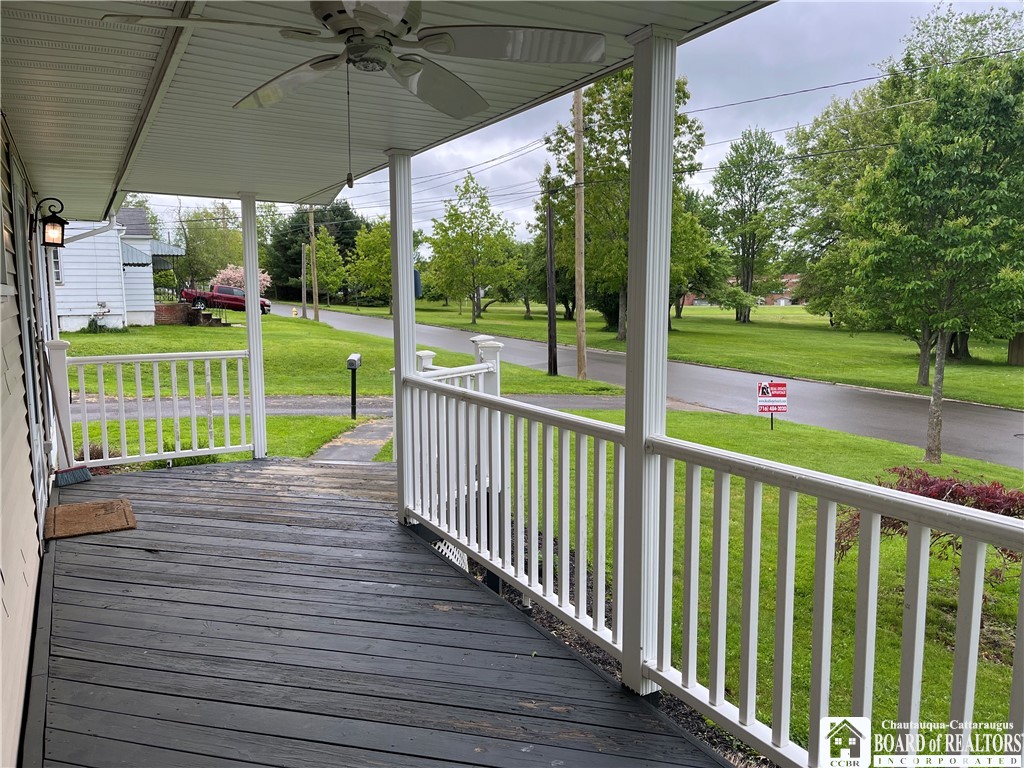 231 Delaware Avenue, Jamestown, New York image 4