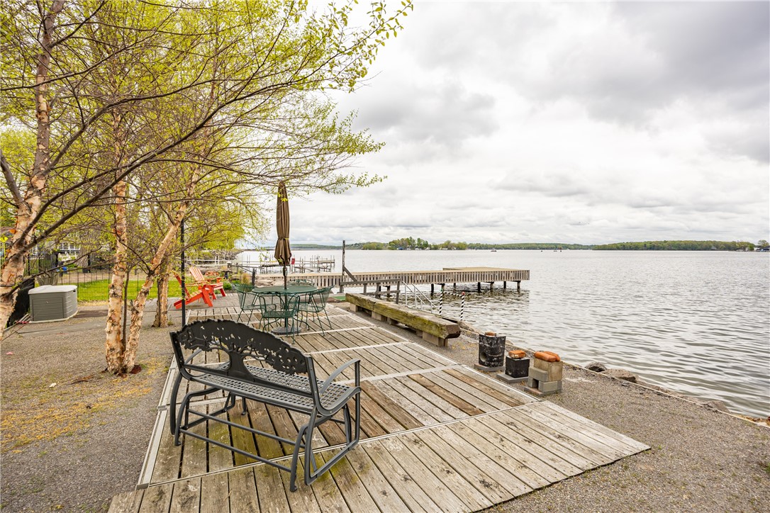 8508 Wickham Boulevard, Sodus, New York image 4