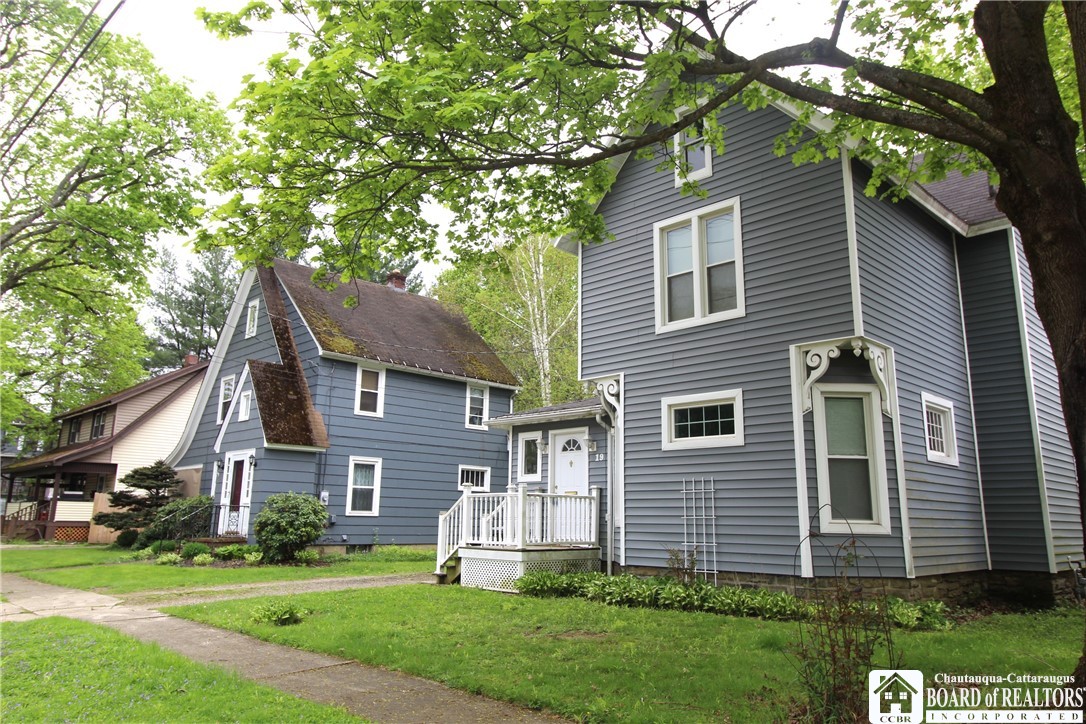 19 Lovall Avenue, Jamestown, New York image 4