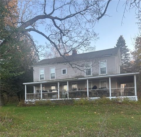 Homes For Sale - 388 Southside Drive<br/> Otsego County, Oneonta, NY 13820