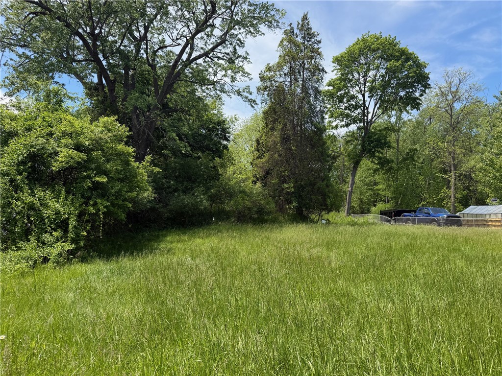 2285 W Henrietta Road