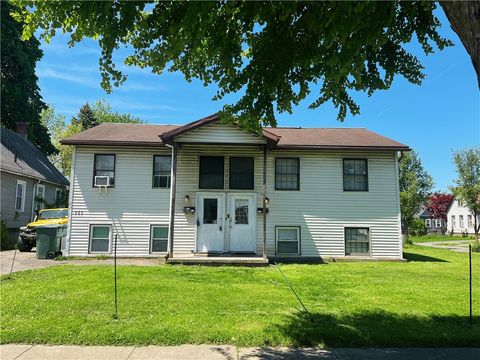 Photo of 121 Warner Street, Rochester, NY 14606 (MLS # R1684767)
