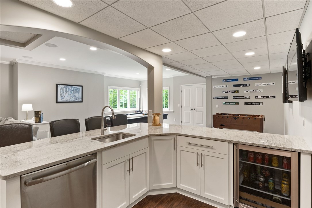93 Coventry Ridge, Pittsford, New York image 31