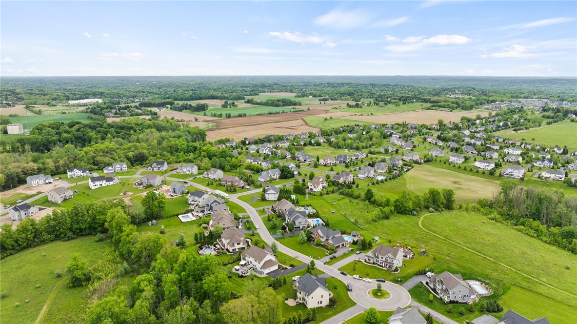 93 Coventry Ridge, Pittsford, New York image 50