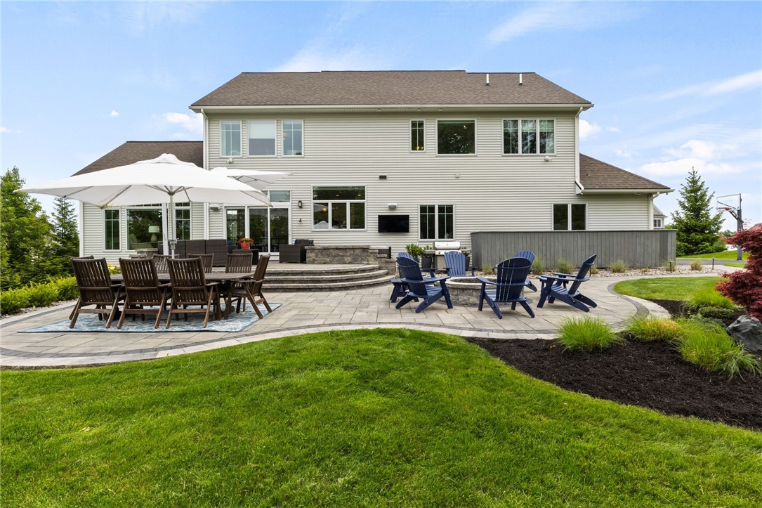 93 Coventry Ridge, Pittsford, New York image 45