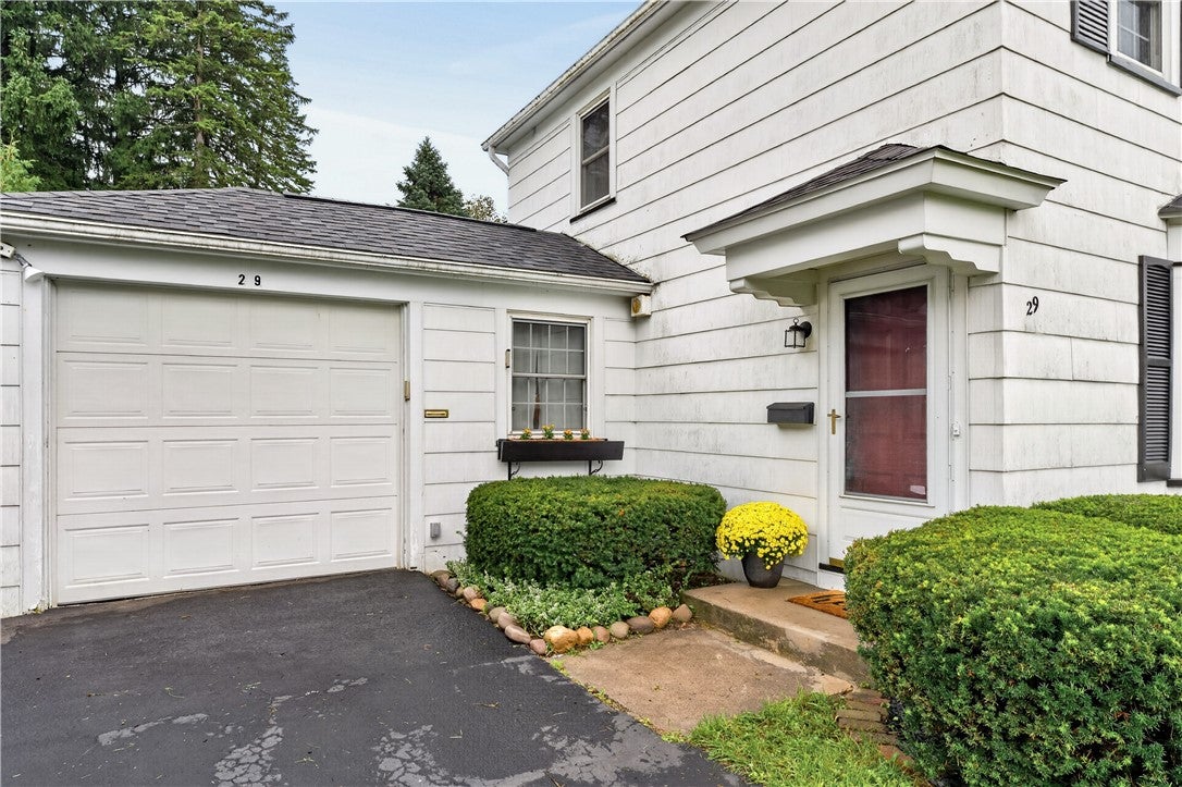 29 Brooklea Drive
