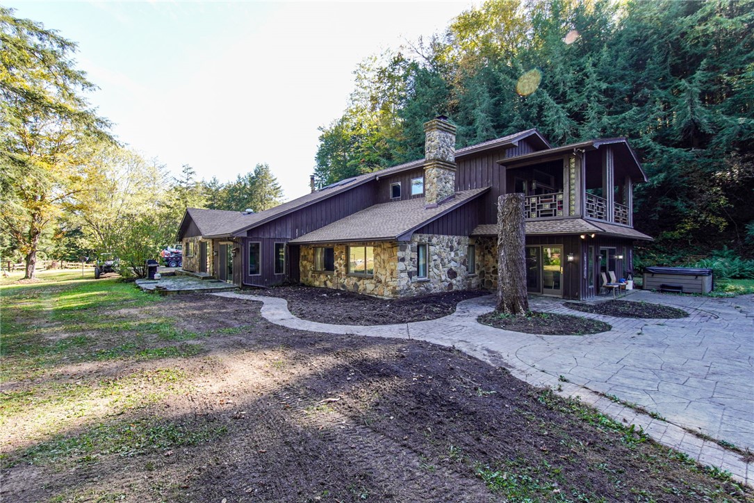 Search Properties 2 1877 wolf creek road