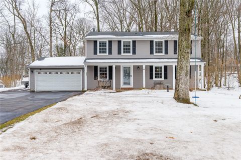 44 S Ridge Trail Fairport NY 14450