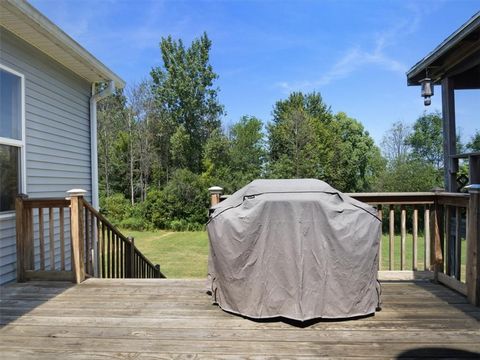 Tiny photo for 2109 Bailey Road, Ontario, NY 14519 (MLS # R1654723)